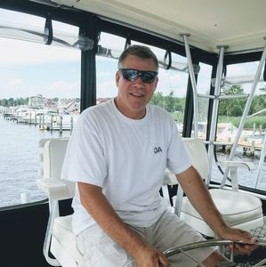 Meet your Posher, Thomas